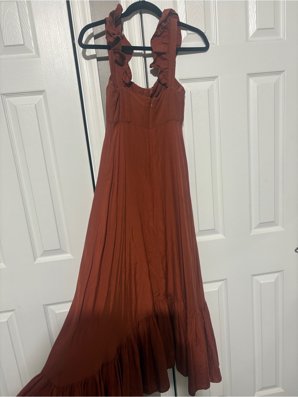 FARM Rio Rust Ruffle-Shoulder Midi Dress - Picture 10 of 11
